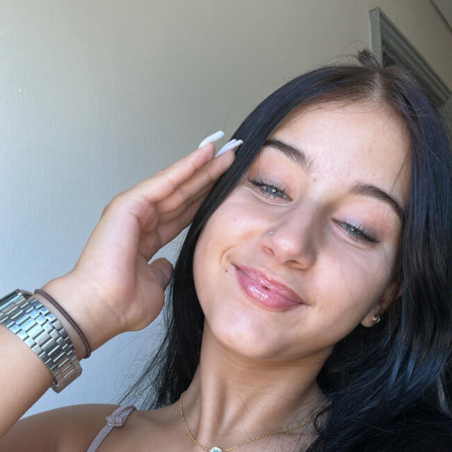 Babysitter in Maia: Leticia