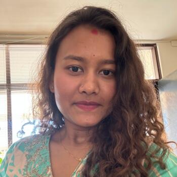 Babysitter in Perth: Aayushi
