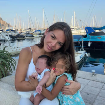 Δουλειά για babysitter στην περιοχή Αλμερία: δουλειά φύλαξης παιδιών Bea