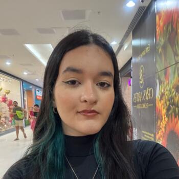 Babá em Bombinhas: Jayane