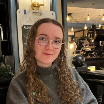 Babysitter in Rueil-Malmaison: Justine