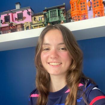 Babysitter in Beaurepaire (Pays de la Loire): Camille