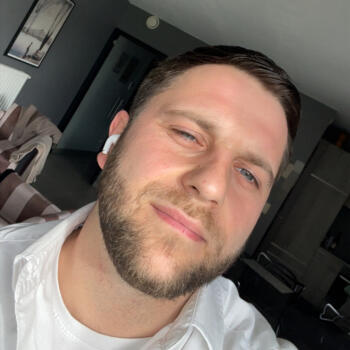 Babysitter Mons: Guillaume