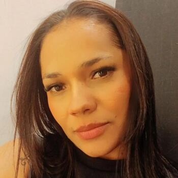 Babysitter Londrina: Ana paula