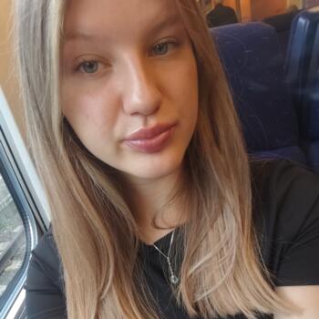 Babysitter in Bergen: Lea