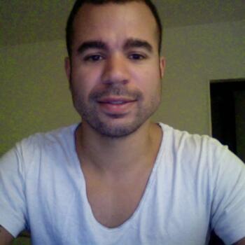 Babysitter Job in Zürich: Babysitter Job Joel