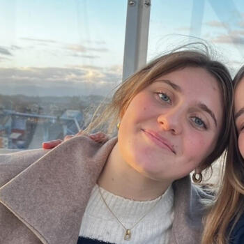 Babysitter in Saint-Lon-les-Mines: Laslo