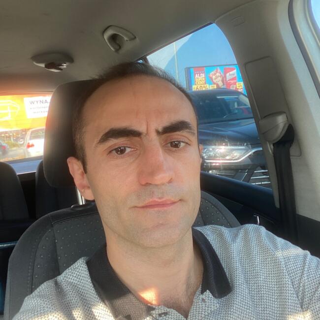 Praca dla opiekunki do dziecka w Poznań: Aliaksei