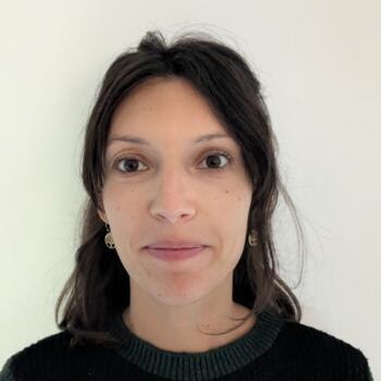 Δουλειά για babysitter στην περιοχή Λυών: δουλειά φύλαξης παιδιών Ludivine