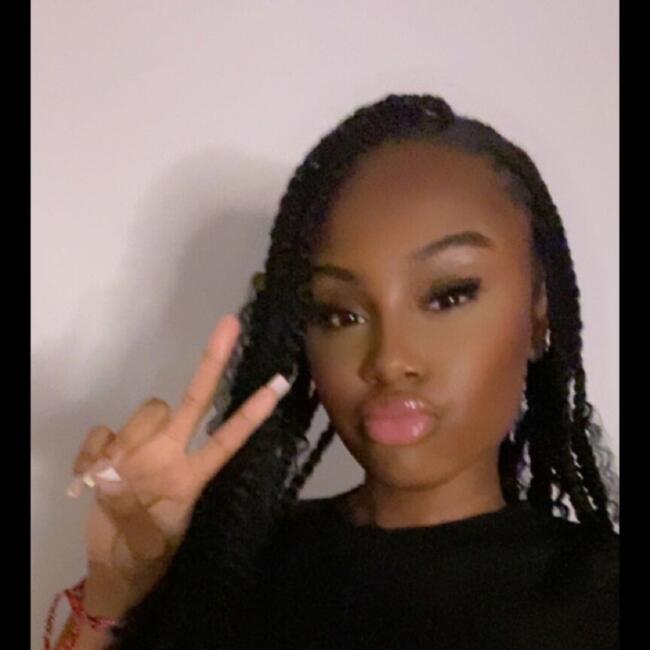 Baby-sitter à Paris: Kelyane