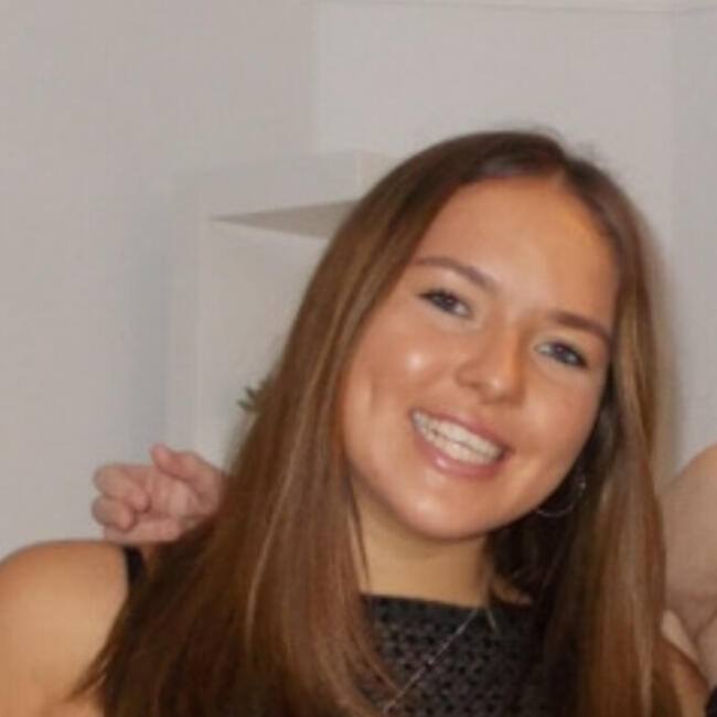 Babysitter in Manchester: Lula