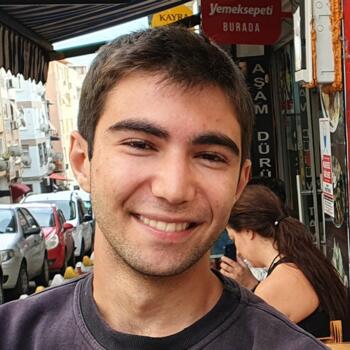 Babysitter in Paris: Furkan