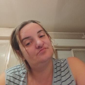 Babysitter in Nantes: Jenna