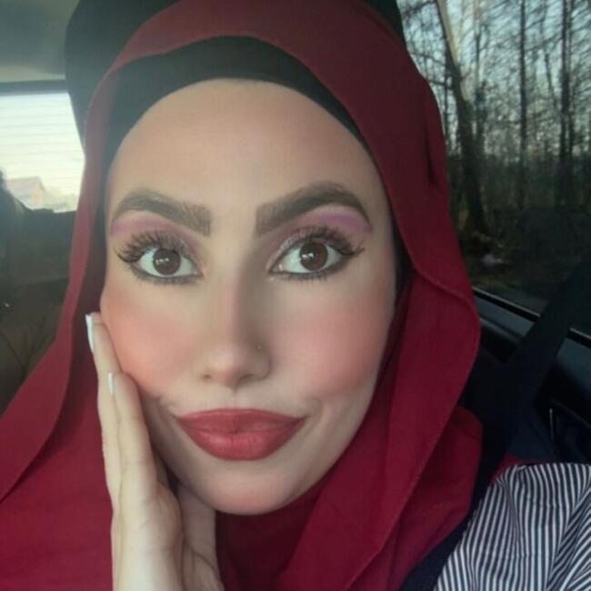 Babysitter in Tuntenhausen: Hajar