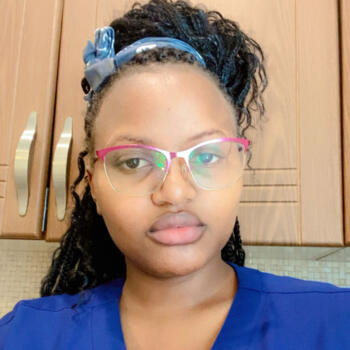 مربية أطفال في دبي: Leah wanjiru Kimani