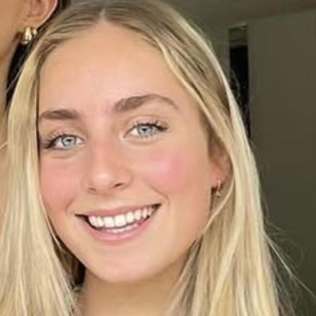 Babysitter in Christchurch: Keeley