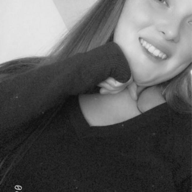 Babysitter in Spy: Emilie