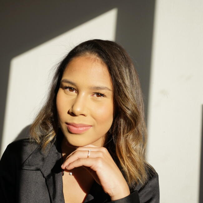 Babysitter in Bagneux: Noemie