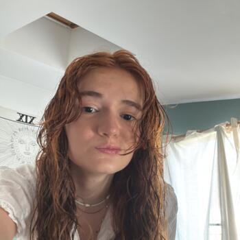 Babysitter Vancouver: Emma