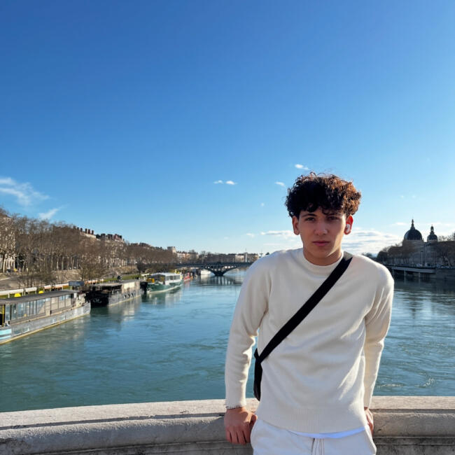 Babysitter in Montreal: Yahya