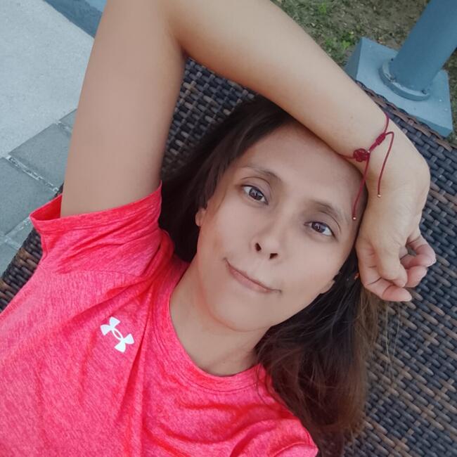 Babysitter in Paranaque City: Everlyn Alma