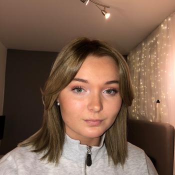 Babysitter Alingsås: Emelie