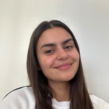 Babysitter in Cascais: Teresa