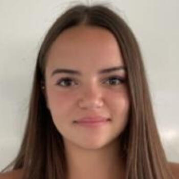 Babysitter in Lyon: Maélie