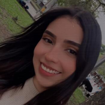 Niñera Medellín: Salma