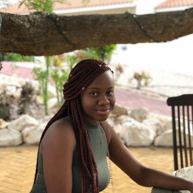 Nanny in Orlando: Nardine