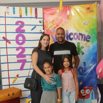 Babysitting job in Alexandria: babysitting job Alexus