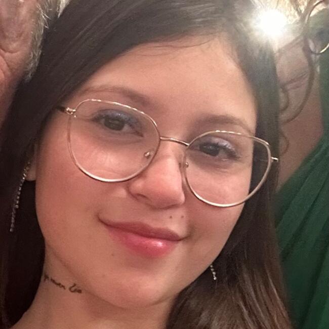 Niñera en Salinas: Lucia