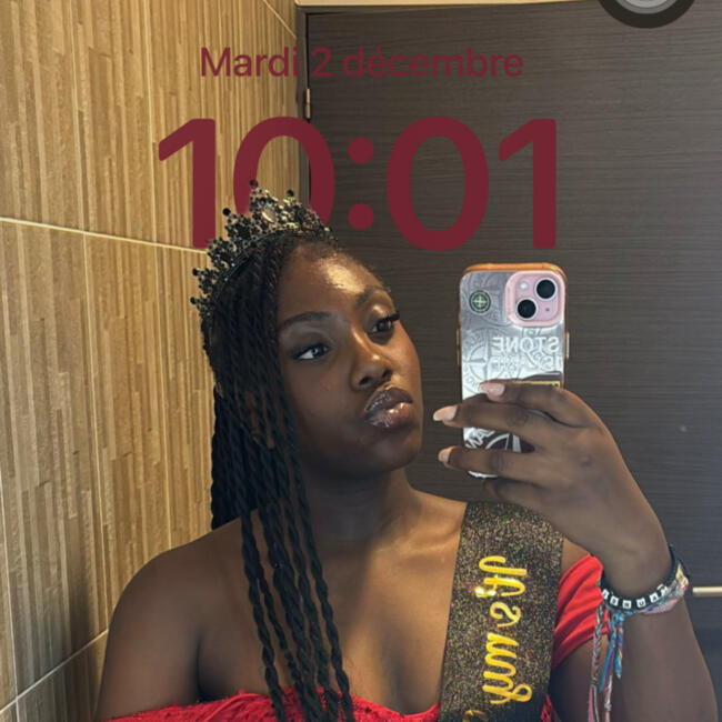 Babysitter in Paris: Laurel