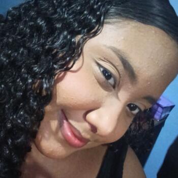 Babysitter in Ocumare: Adriana