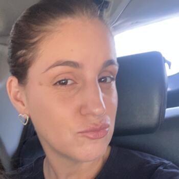 Babá em Vila Velha: Aline