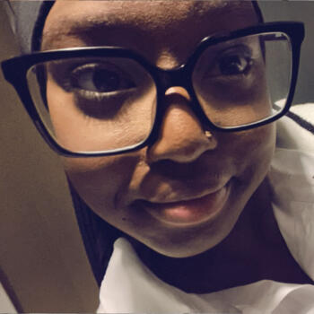 Babysitter in Les Mureaux: Mariatou