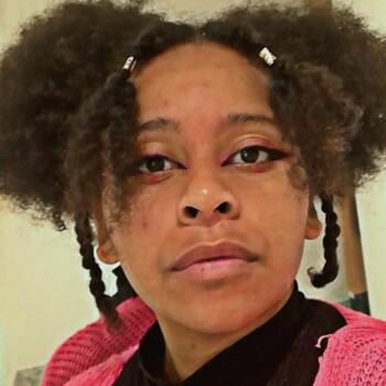 Babysitter Porto Alegre: Aghata