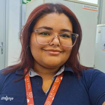 Babá em Uberlândia: Évellyn Yara