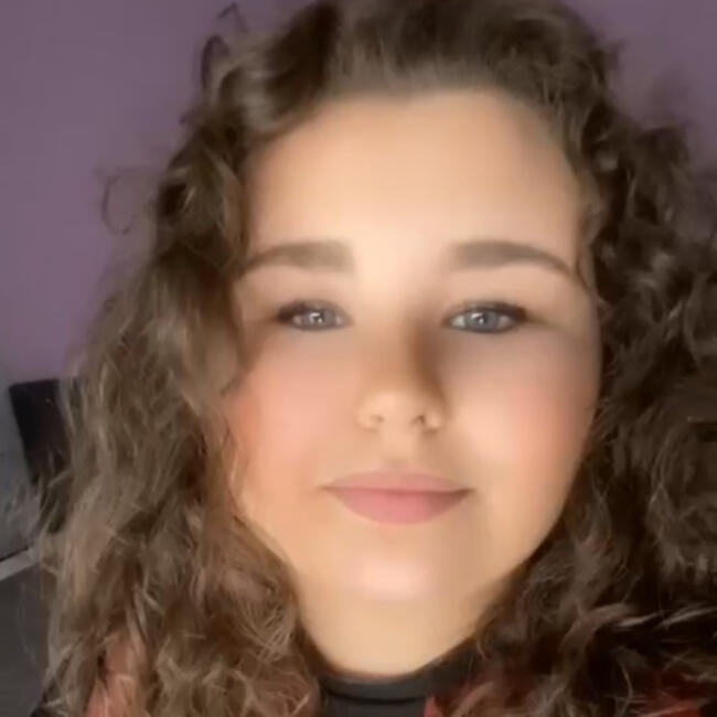 Babysitter in Montesson: Téa