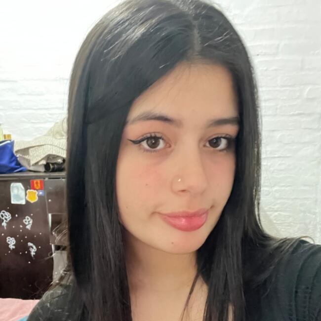 Babysitter in Montevideo: Valentina