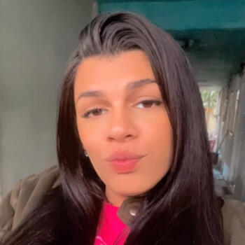 Babysitter São João de Meriti: Sara