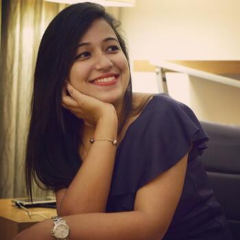 Babysitting job in Noida: babysitting job Minakshi