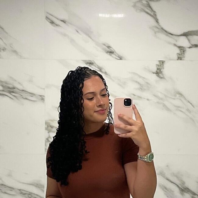 Babysitter in Ubatuba: Ana caroline