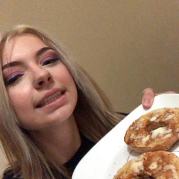 Babysitter in Edmonton: Kayla