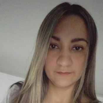 Babysitter in Copacabana: Natalia