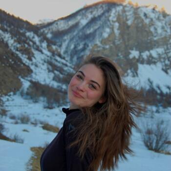 Babysitter in Beauvais: Elisa