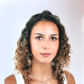 Babysitter στην περιοχή Moita: Iris