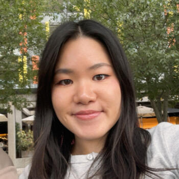 Babysitter Sydney: Yuka