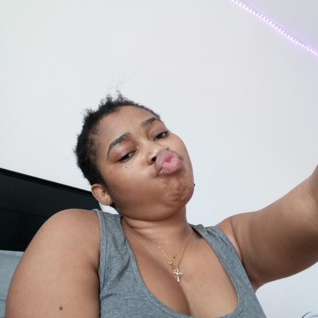Babysitter in Montreal: Kassandra