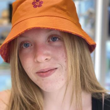 Babysitter in Bastia: Angel